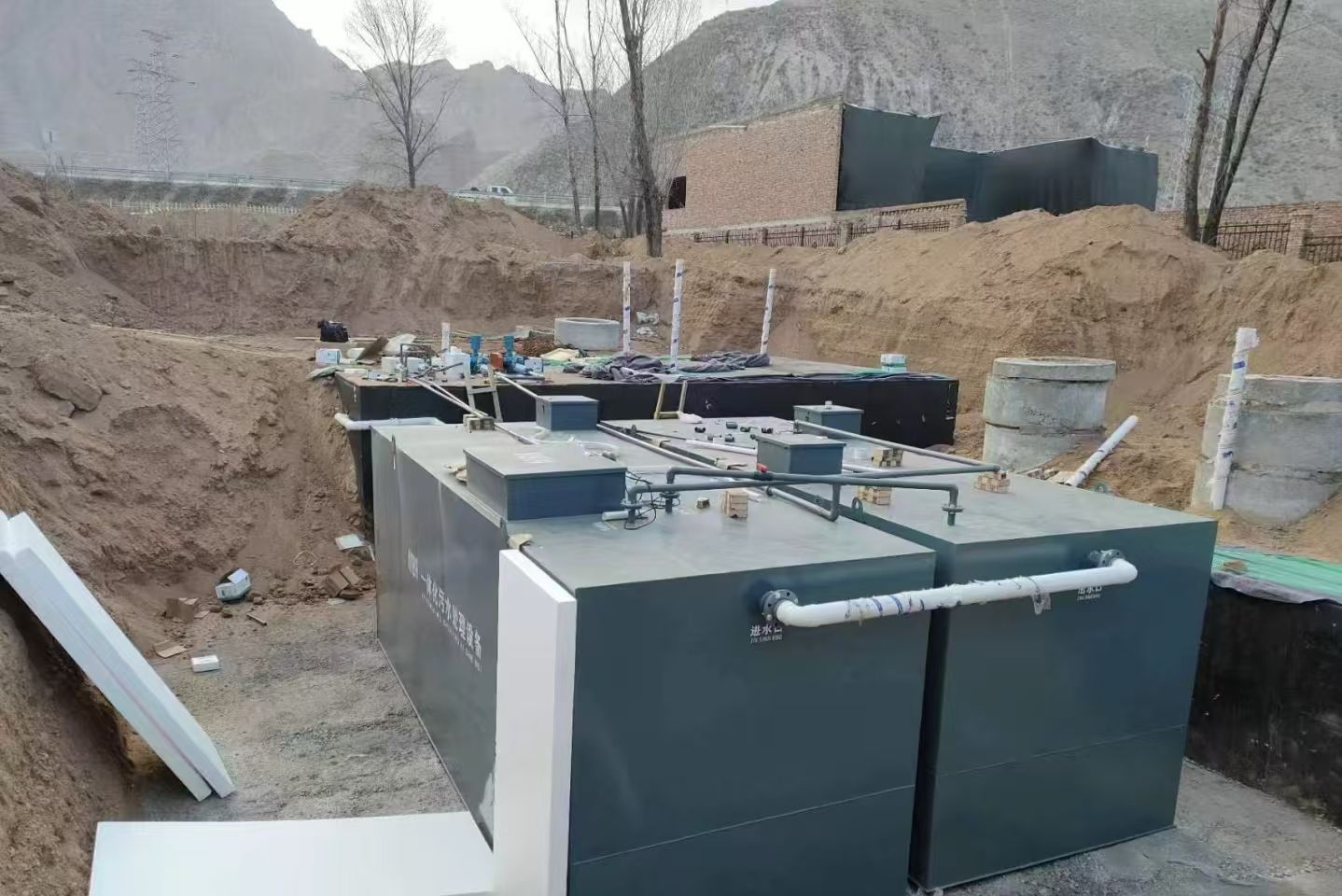 本号镇一体化污水处理设备